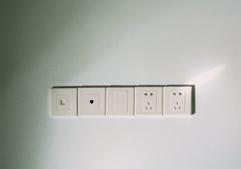 Electrical & Lighting Components